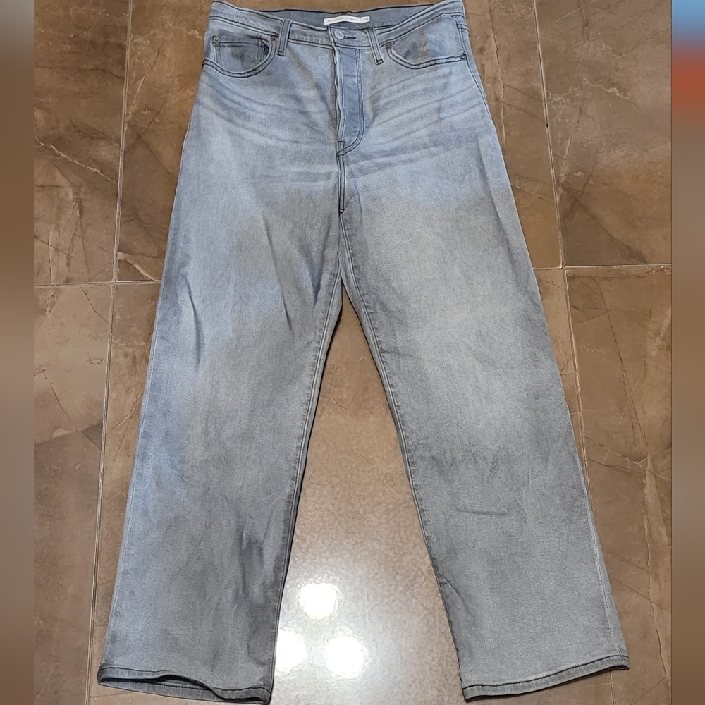 Levi's Ribcage Straight Ankle Jeans